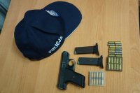 Zabezpieczone przez policjantów przedmioty
