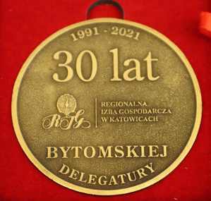 Medal okolicznościowy z okazji 30-Lecia Regionalnej Izby Gospodarczej w Katowicach, Bytomskiej Delegatury.