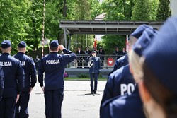 policjanci podczas ślubowania