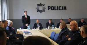Prokurator Rejonowy przemawia na odprawie rocznej w Komendzie Miejskiej Policji w Bytomiu