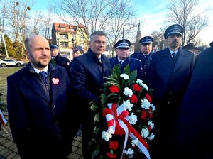 na zdjęciu przedstawiciele bytomskiej Komendy i Urzędu Miasta Bytom