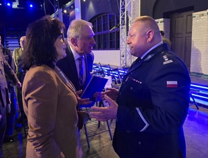 bytomski Komendant odbiera życzenia